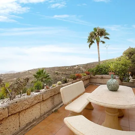 Casa Candelaria * Arico